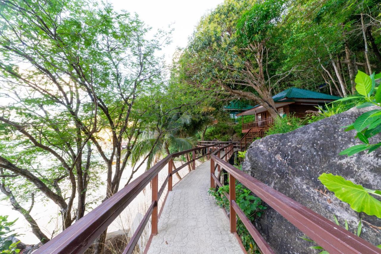 Kudugman Beach Cottages - El Nido Exterior photo